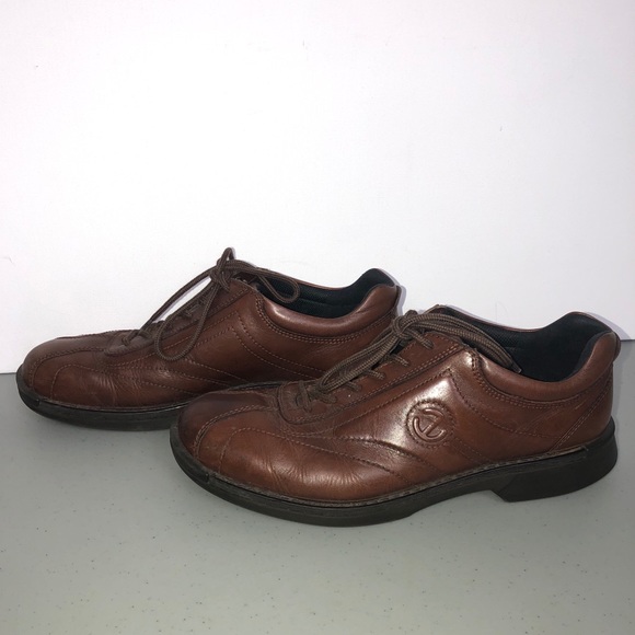 Ecco point Clearance